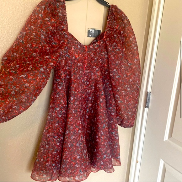 SOLD - NWT Selkie Crimson Princess Dress - Picture 6 of 8